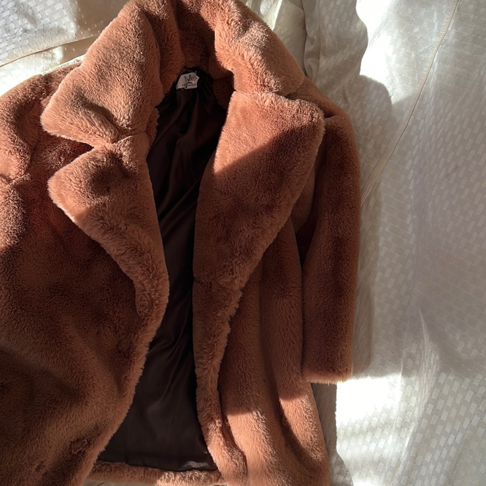 Fur coat